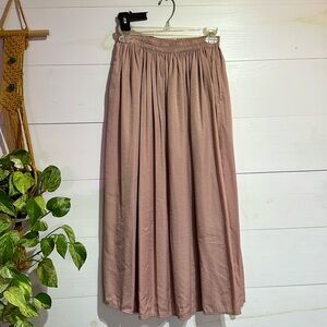 Uniqlo long pink skirt with elastic waist - NWT
